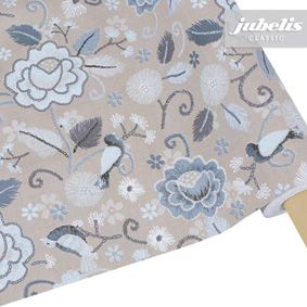 Washable table covering suitable for all table sizes Washable table covering suitable for all table sizes